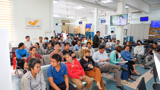 Người dân từng bước hình thành thói quen tiếp cận các nền tảng số trong giải quyết thủ tục hành chính.