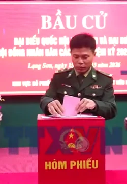 Lá phiếu của người lính nơi biên giới xứ Lạng