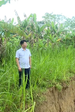 Thanh Hóa: Người dân bất an vì sạt lở bờ đê sông Chu