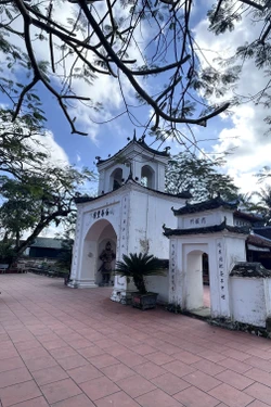 Du lịch tâm linh: 'Thỏi nam châm' hút du khách đầu Xuân