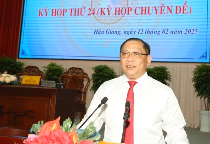 potal-ky-hop-thu-24-hdnd-tinh-hau-giang-khoa-x-7852634.jpg
