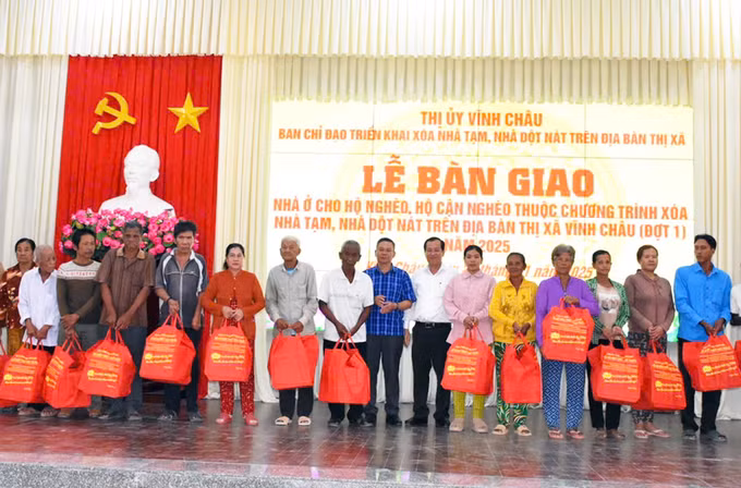 potal-tren-1400-ho-dan-soc-trang-co-nha-moi-truoc-them-tet-nguyen-dan-7825633.jpg