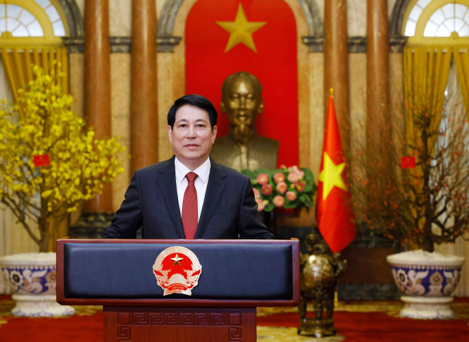 Chủ tịch nước Lương Cường chúc Tết cổ truyền Ất Tỵ 2025. Ảnh: Lâm Khánh - TTXVN potal-chu-tich-nuoc-luong-cuong-chuc-tet-at-ty-2025-7831038.jpg