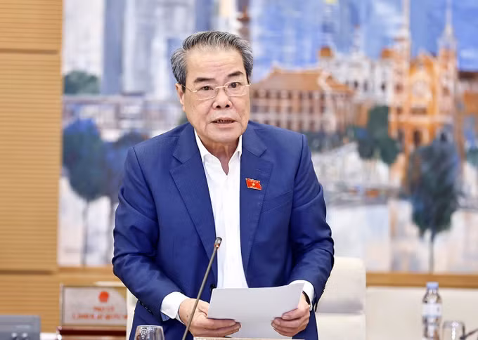 potal-ubtv-quoc-hoi-xem-xet-thong-qua-nghi-quyet-lien-tich-ve-to-chuc-tiep-xuc-cu-tri-cua-dai-bieu-quoc-hoi-7792215.jpg