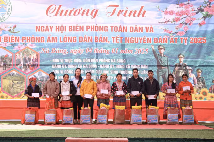potal-tet-am-tinh-quan-dan-noi-vung-cao-dien-bien-7790057.jpg
