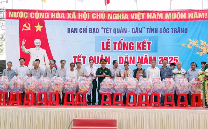 potal-huy-dong-tren-236-ty-dong-thuc-hien-tet-quan-dan-tai-soc-trang-7815841.jpg