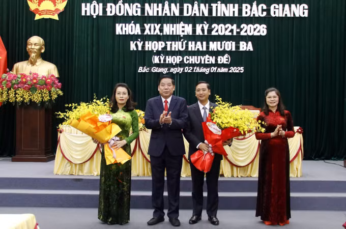 potal-bac-giang-bau-tan-chu-tich-hdnd-va-chu-tich-ubnd-7786729.jpg