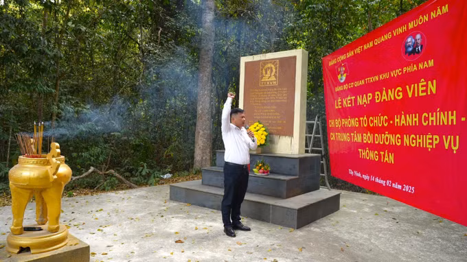 potal-ttxvn-ve-nguon-tang-qua-cho-bo-doi-bien-phong-tay-ninh-nhan-ngay-truyen-thong-7856343.jpg