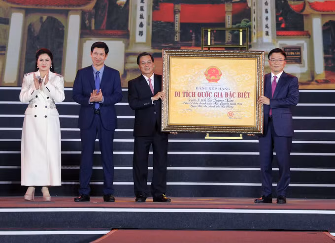 potal-hai-phong-cum-di-tich-tu-luong-xam-can-cu-ban-doanh-cua-ngo-quyen-nam-938-don-nhan-bang-xep-hang-di-tich-quoc-gia-dac-biet-7853493.jpg