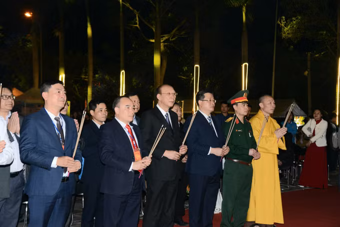 potal-le-hoi-bach-dang-2025-ton-vinh-lich-su-khoi-day-niem-tu-hao-dan-toc-7952682.jpg