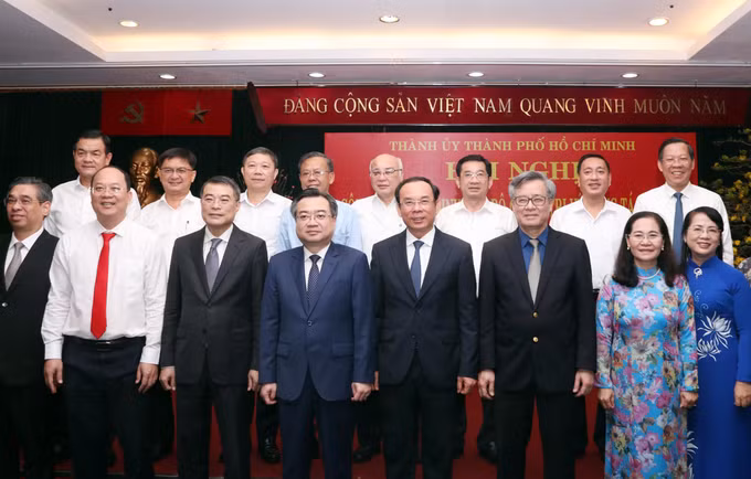 potal-bo-truong-bo-xay-dung-nguyen-thanh-nghi-giu-chuc-pho-bi-thu-thuong-truc-thanh-uy-thanh-pho-ho-chi-minh-7826655.jpg