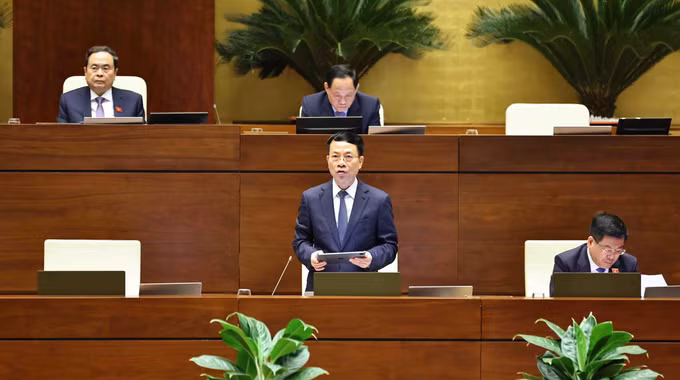 potal-quoc-hoi-thao-luan-thao-go-vuong-mac-trong-hoat-dong-khoa-hoc-cong-nghe-va-doi-moi-sang-tao-7859908.jpg