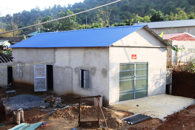 Một ngôi nhà đại đoàn kết hỗ trợ hộ nghèo ở huyện Điện Biên Đông (tỉnh Điện Biên). Ảnh: Phan Quân - TTXVN potal-dien-bien-hoan-thanh-ho-tro-lam-nha-dai-doan-ket-cho-ho-ngheo-7199885.jpg