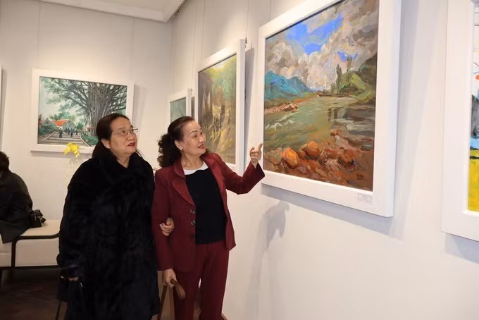 potal-hai-duong-trien-lam-my-thuat-xuan-bien-cuong-7812363.jpg