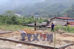 Lào Cai đẩy nhanh tiến độ làm nhà cho người dân vùng lũ