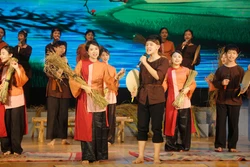 'Thổi hồn' vào câu hát dân ca Ví, Giặm Nghệ Tĩnh