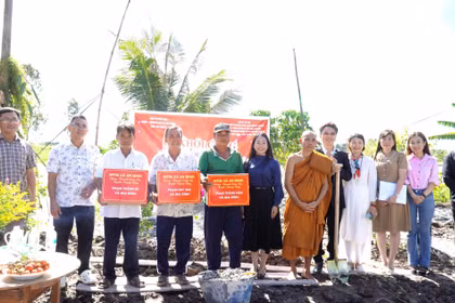 Xã hội hóa nguồn lực chăm lo người dân vùng sâu, vùng xa
