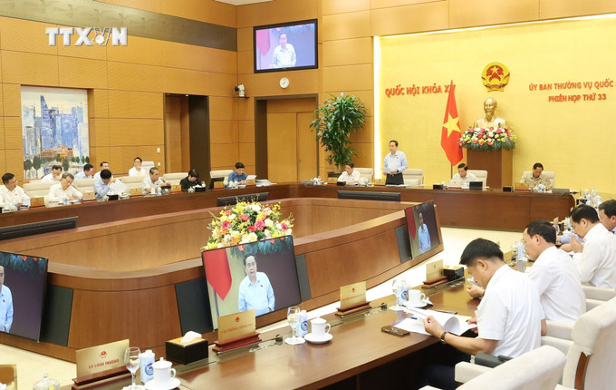 Uỷ viên Bộ Chính trị, Phó Chủ tịch Thường trực Quốc hội Trần Thanh Mẫn điều hành hoạt động của Ủy ban Thường vụ Quốc hội và Quốc hội phát biểu khai mạc. Ảnh: Nhan Sáng - TTXVN vna_potal_khai_mac_phien_hop_thu_33_cua_uy_ban_thuong_vu_quoc_hoi_khoa_xv_7372815.jpeg