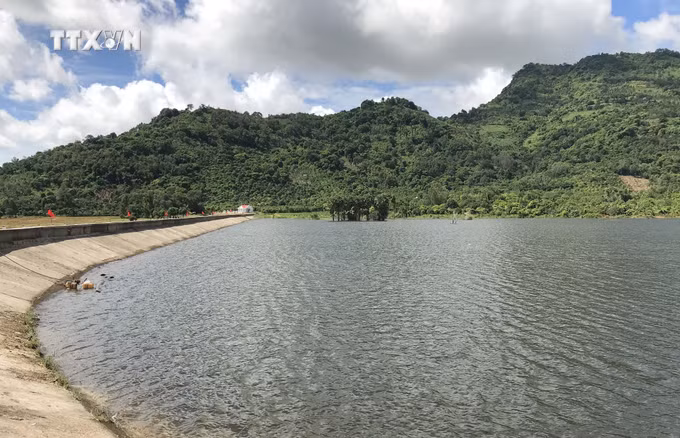 vna_potal_an_giang_dua_vao_su_dung_he_thong_thuy_loi_vung_cao_thich_ung_bien_doi_khi_hau_o_vung_bay_nui_7565383.jpg