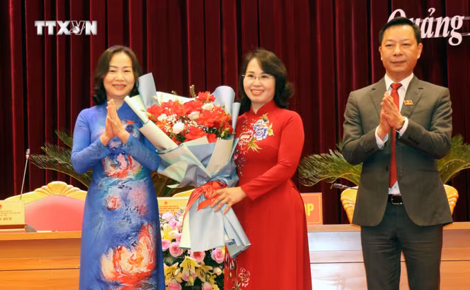 vna_potal_quang_ninh_bau_chu_tich_hdnd_va_chu_tich_ubnd_tinh_7748363.jpg