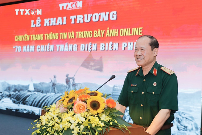 Thượng tướng Bế Xuân Trường, Chủ tịch Hội Cựu chiến binh Việt Nam phát biểu. Ảnh: Minh Quyết - TTXVN vna_potal_thong_tan_xa_viet_nam_khai_truong_chuyen_trang_thong_tin_va_trung_bay_anh_online_“70_nam_chien_thang_dien_bien_phu”_7330855.jpeg