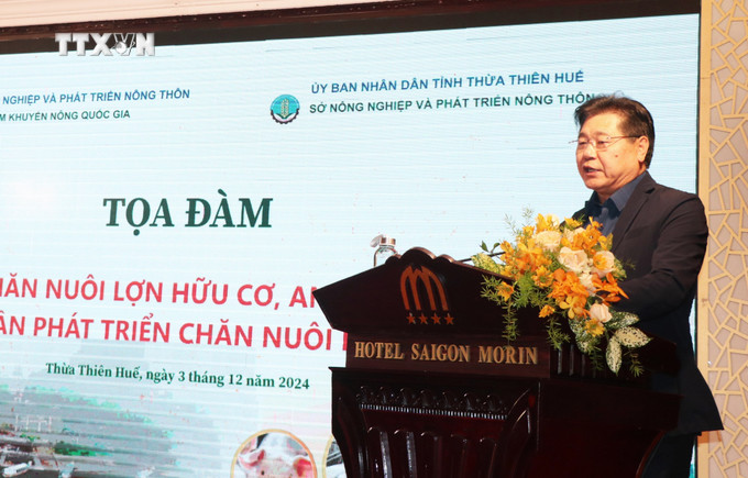 Giám đốc Trung tâm Khuyến nông quốc gia Lê Quốc Thanh phát biểu tại tọa đàm. Ảnh: Tường Vi - TTXVN vna_potal_toa_dam_ve_giai_phap_phat_trien_chan_nuoi_lon_huu_co_an_toan_sinh_hoc_7735911.jpg