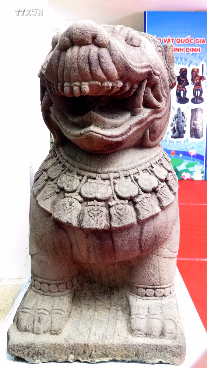 vna_potal_hai_tuong_su_tu_da_thanh_do_ban_binh_dinh_duoc_cong_nhan_bao_vat_quoc_gia_7715075.jpg