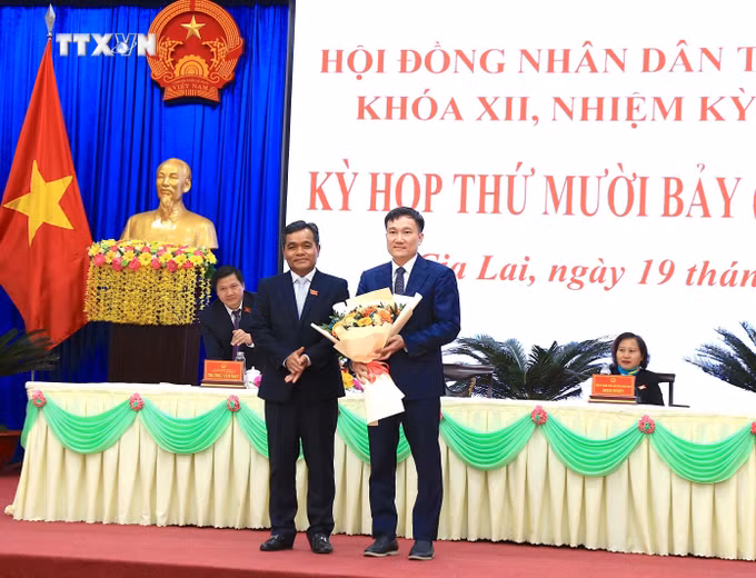vna_potal_tinh_gia_lai_co_tan_pho_chu_tich_uy_ban_nhan_dan_tinh_7231410.jpg