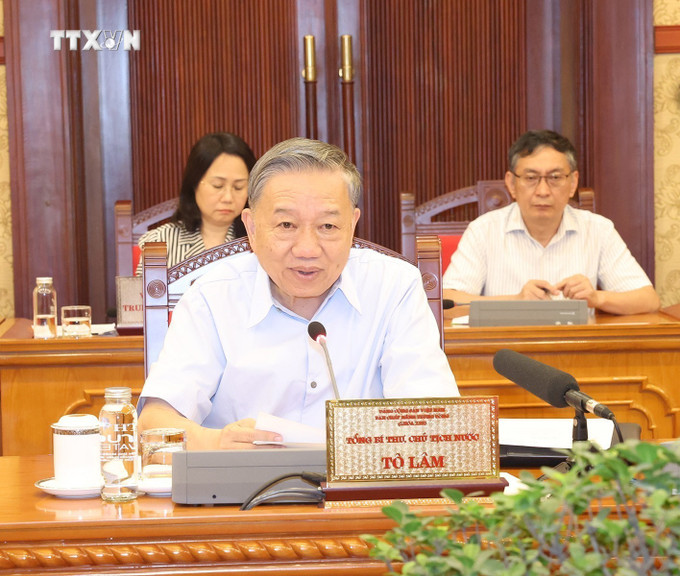 Tổng Bí thư, Chủ tịch nước Tô Lâm phát biểu kết luận. Ảnh: Trí Dũng - TTXVN vna_potal_bo_chinh_tri_ban_bi_thu_chi_dao_khac_phuc_hau_qua_bao_so_3__7583116.jpg