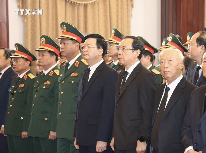 vna_potal_quoc_tang_tong_bi_thu_nguyen_phu_trong_le_vieng_tai_thanh_pho_ho_chi_minh_7500237.jpg