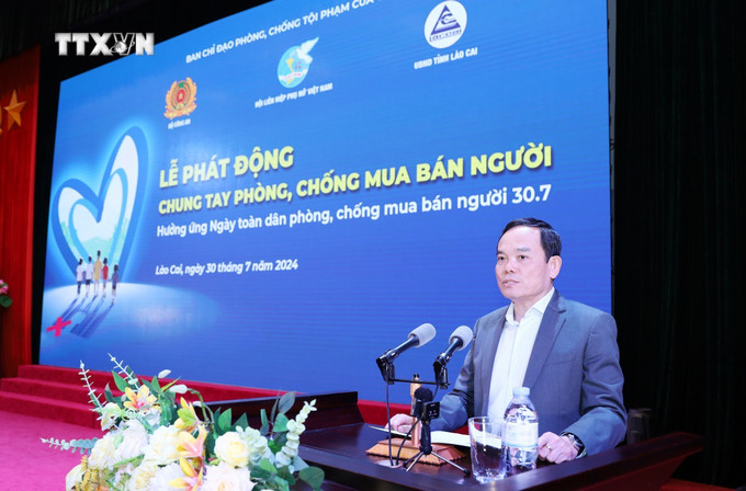 Phó Thủ tướng Trần Lưu Quang phát biểu. Ảnh: TTXVN phát vna_potal_khong_de_tre_em_nao_bi_bo_lai_phia_sau_trong_cuoc_chien_phong_chong_mua_ban_nguoi_7510876.jpg