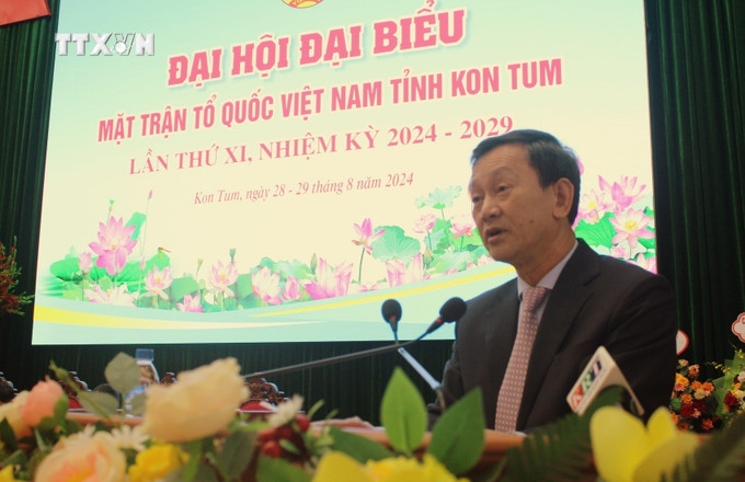 Bí thư Tỉnh ủy Kon Tum Dương Văn Trang phát biểu chỉ đạo tại Đại hội. Ảnh: Khoa Chương - TTXVN vna_potal_dai_hoi_mttq_viet_nam_tinh_kon_tum_nhiem_ky_2024_-_2029_7563274.jpg