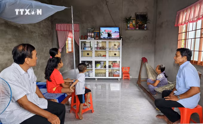 vna_potal_day_manh_giam_ngheo_o_vung_bien_gioi_bien_vinh_chau_7675929.jpg
