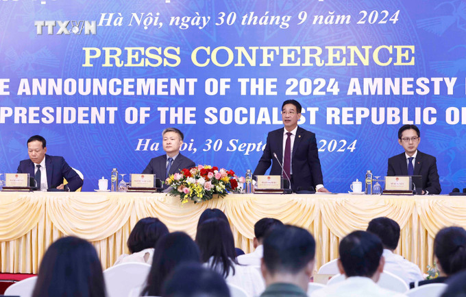 Ông Phạm Thanh Hà, Phó Chủ nhiệm Văn phòng Chủ tịch nước điều hành cuộc họp báo. Ảnh: Doãn Tấn - TTXVN vna_potal_hop_bao_cong_bo_quyet_dinh_dac_xa_nam_2024_cua_chu_tich_nuoc_7624051.jpg
