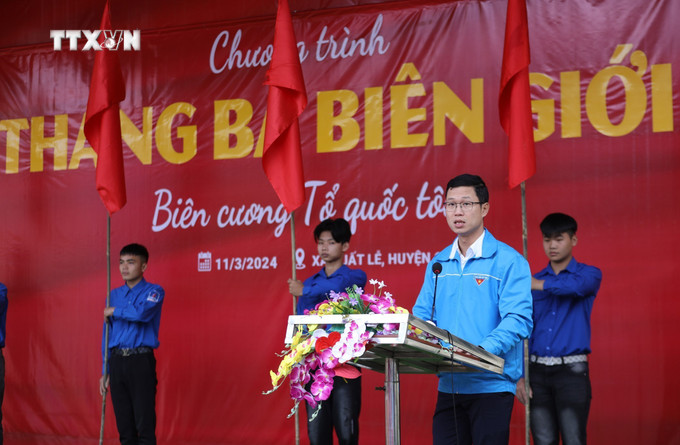Bí thư Tỉnh đoàn, Chủ tịch Hội LHTN Việt Nam tỉnh Bắc Giang Thân Trung Kiên phát biểu tại Chương trình. Ảnh: Anh Tuấn – TTXVN vna_potal_lang_son_chuong_trinh_“thang_ba_bien_gioi”_nam_2024__7265751.jpg