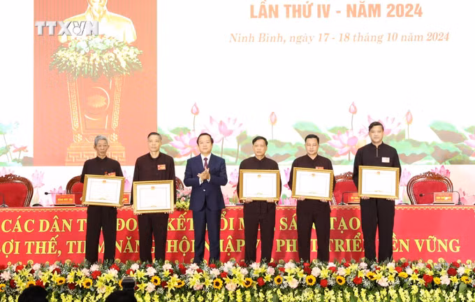 vna_potal_dai_hoi_dai_bieu_cac_dan_toc_thieu_so_tinh_ninh_binh_lan_thu_iv_7658217.jpg