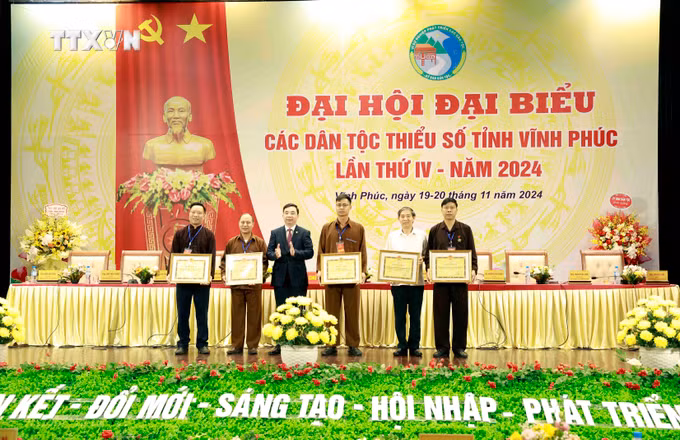 vna_potal_dai_hoi_dai_bieu_cac_dan_toc_thieu_so_tinh_vinh_phuc_lan_thu_iv_nam_2024_7712993.jpg