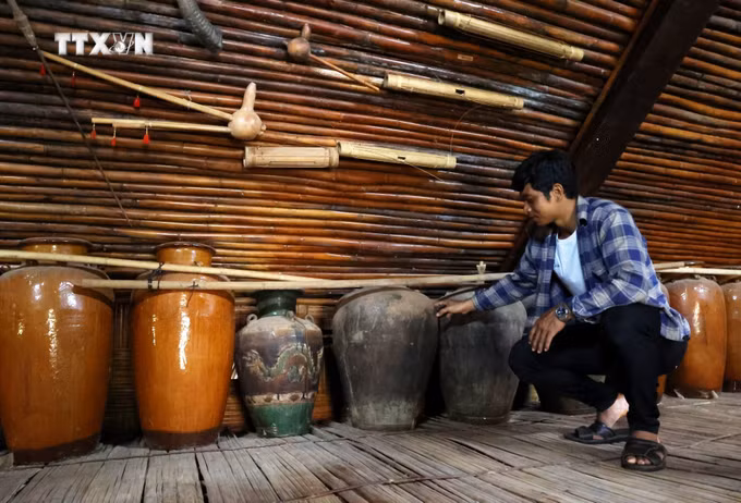 vna_potal_khu_bao_ton_van_hoa_dan_toc_s’tieng_soc_bom_bo_binh_phuoc_7560856.jpg
