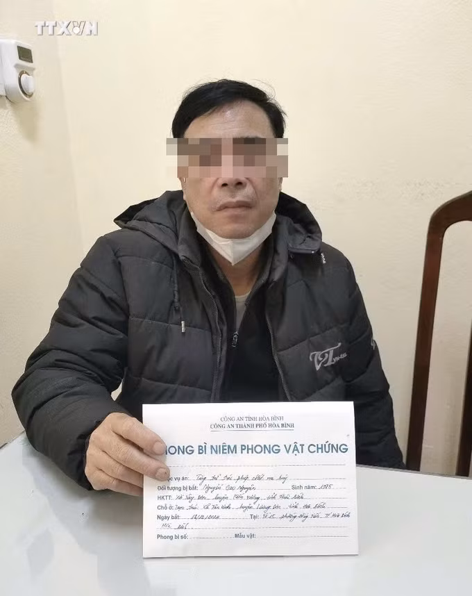 vna_potal_hoa_binh_lien_tiep_triet_pha_bat_giu_nhieu_vu_tang_tru_trai_phep_chat_ma_tuy_7764815.jpg