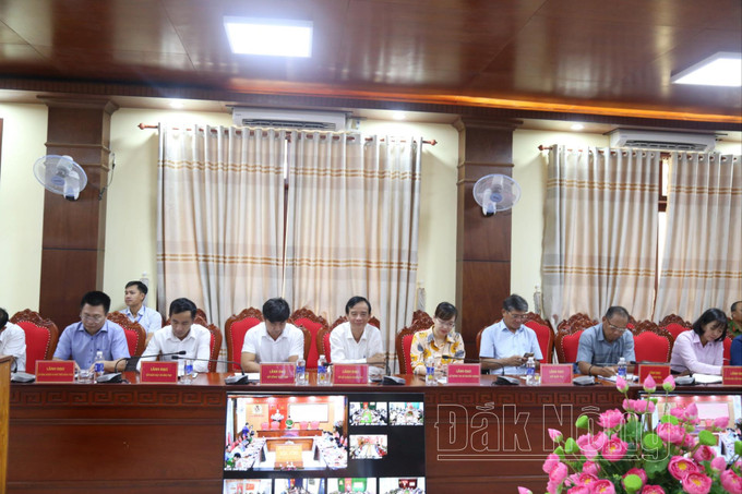 Lãnh đạo các sở, ngành tỉnh Đắk Nông tham dự hội nghị. Ảnh: baodaknong.vn Daknong4.jpg