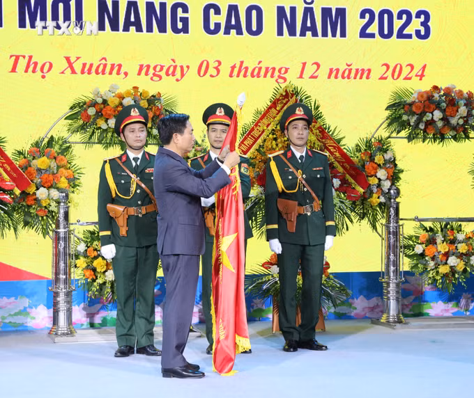 vna_potal_thanh_hoa_co_huyen_dau_tien_dat_chuan_nong_thon_moi_nang_cao_7736804.jpg