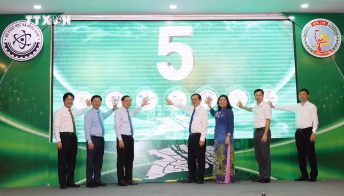 vna_potal_hoi_nghi_giao_ban_kh_va_cn_vung_dbscl_7430232.jpg