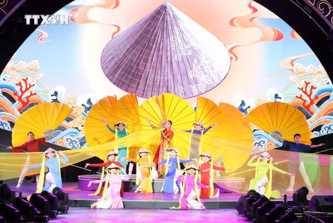vna_potal_be_mac_festival_ninh_binh_nam_2024_7732482.jpg
