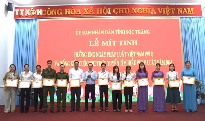 vna_potal_soc_trang_tong_ket_cuoc_thi_truc_tuyen_tim_hieu_phap_luat_nam_2024_7694024.jpg