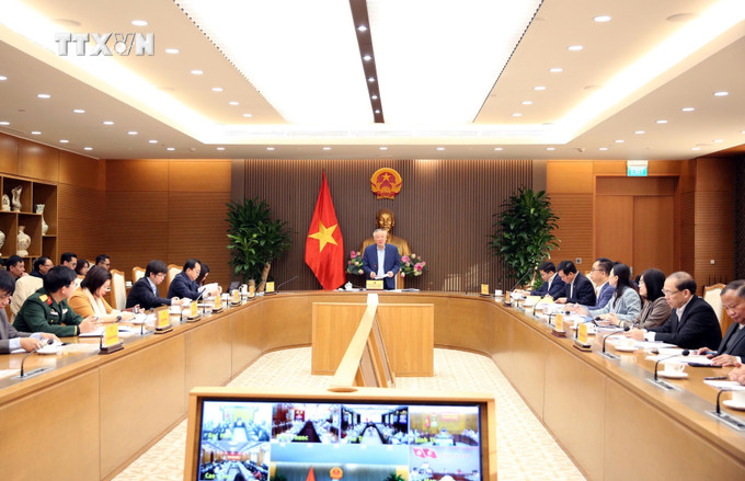 Phó Thủ tướng Thường trực Nguyễn Hòa Bình chủ trì Hội nghị toàn quốc về tổng điều tra nông thôn, nông nghiệp . Ảnh: Phạm Kiên - TTXVN vna_potal_pho_thu_tuong_thuong_truc_chu_tri_hoi_nghi_toan_quoc_ve_tong_dieu_tra_nong_thon_nong_nghiep__7763151.jpg
