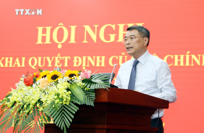 Ủy viên Bộ Chính trị, Bí thư Trung ương Đảng, Trưởng Ban Tổ chức Trung ương Lê Minh Hưng phát biểu tại Hội nghị. Ảnh: Tá Chuyên – TTXVN vna_potal_dong_chi_le_ngoc_quang_giu_chuc_bi_thu_tinh_uy_quang_binh__7680307.jpg