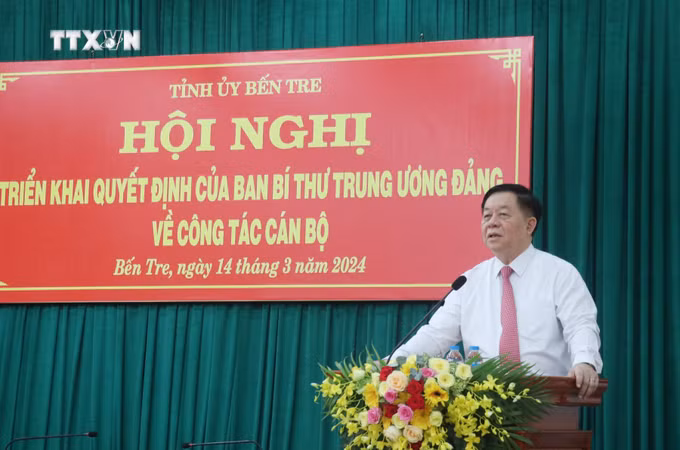 vna_potal_ong_tran_thanh_lam_giu_chuc_vu_tan_pho_bi_thu_tinh_uy_ben_tre_7270372.jpg