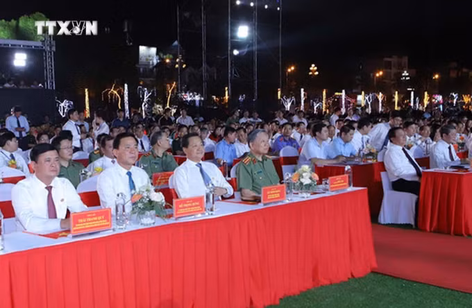 vna_potal_cau_truyen_hinh_dac_biet_ky_niem_70_nam_chien_thang_dien_bien_phu_7360788.jpg