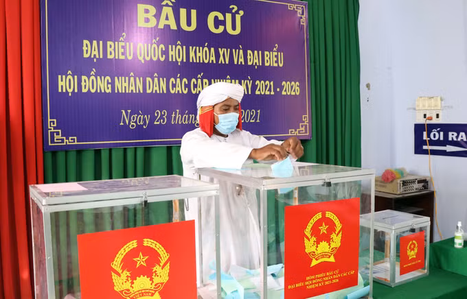 Cử tri đồng bào dân tộc, tôn giáo, vùng sâu, vùng xa, khu vực biên giới nô nức tham gia bầu cử ảnh 11