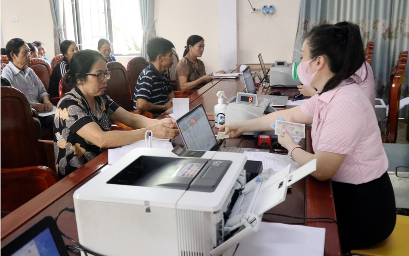 Điều chỉnh nhiệm vụ chi thực hiện các chính sách cho vay ưu đãi thông qua Ngân hàng Chính sách xã hội